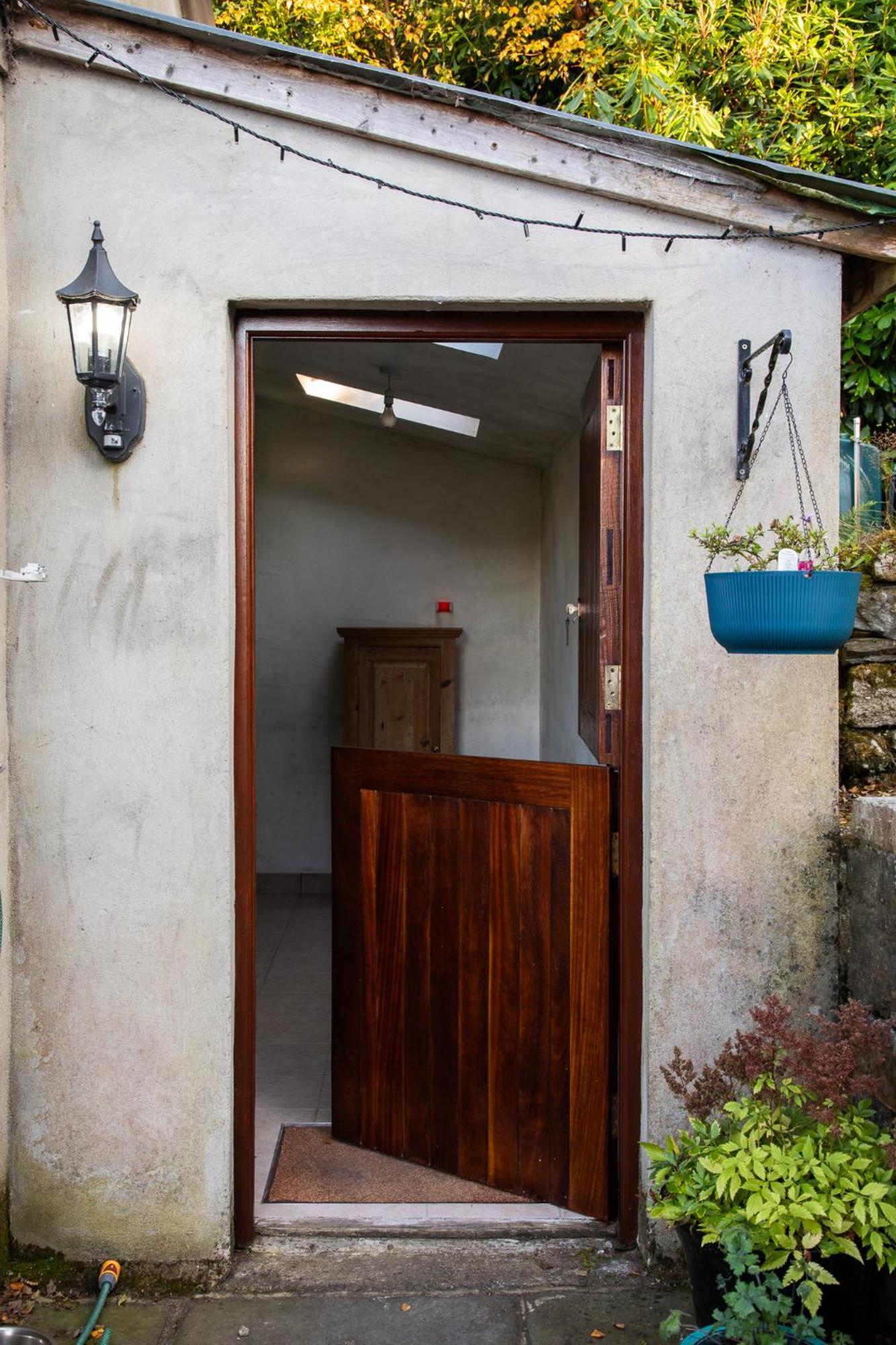 A Cosy Place In The Heart Of The Mournes Kilcoo Buitenkant foto